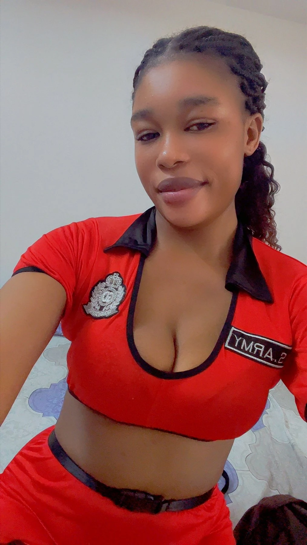 Shanice – Tanzanian escort in Hyderabad — 1 / 4
