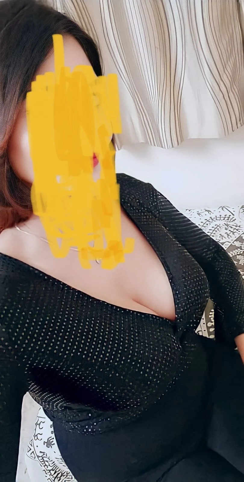 Priya Agarwal – Indian escort in Pune — 3 / 5