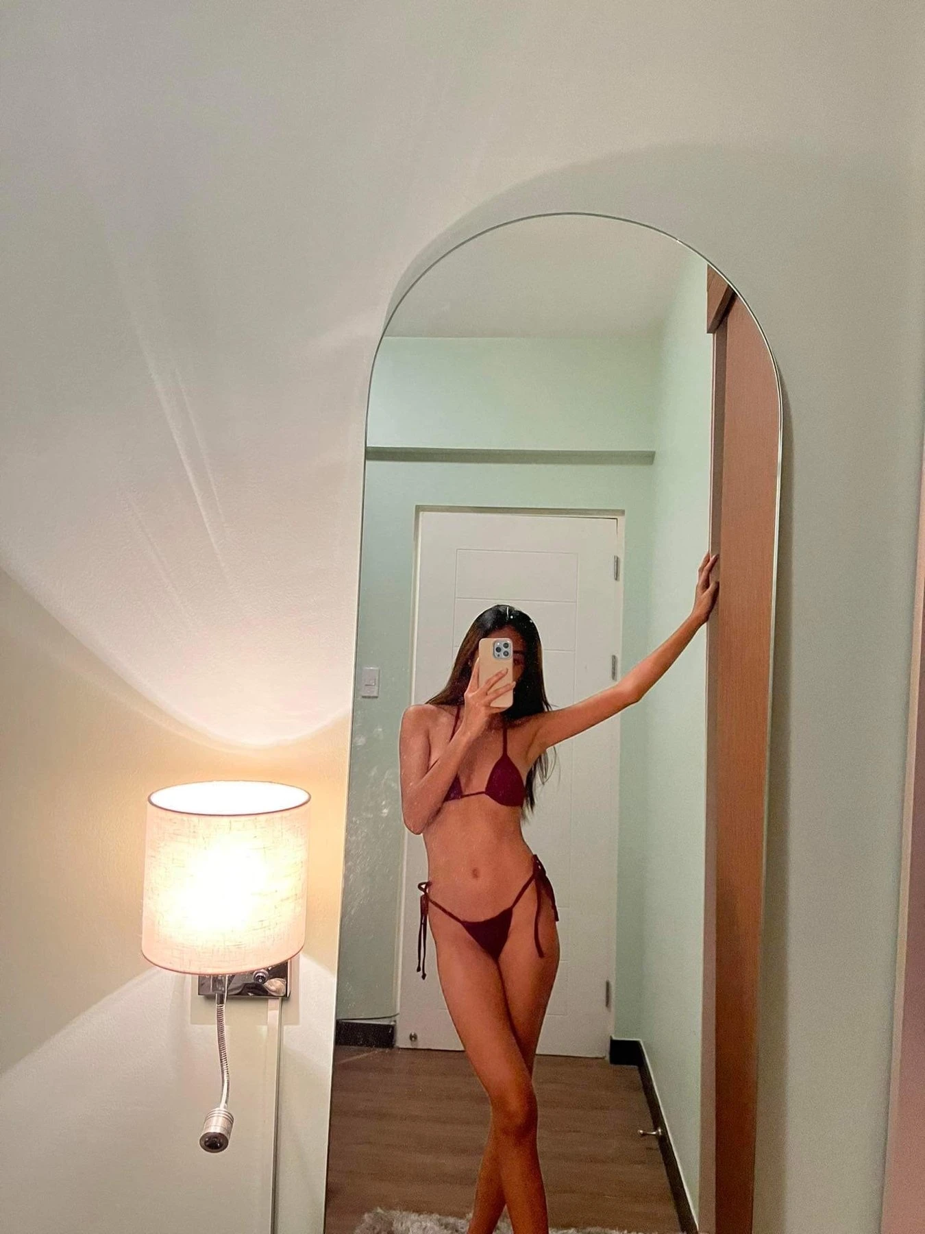 Eva Slim Chic 100% Real – Filipino escort in Maldives — 3 / 5
