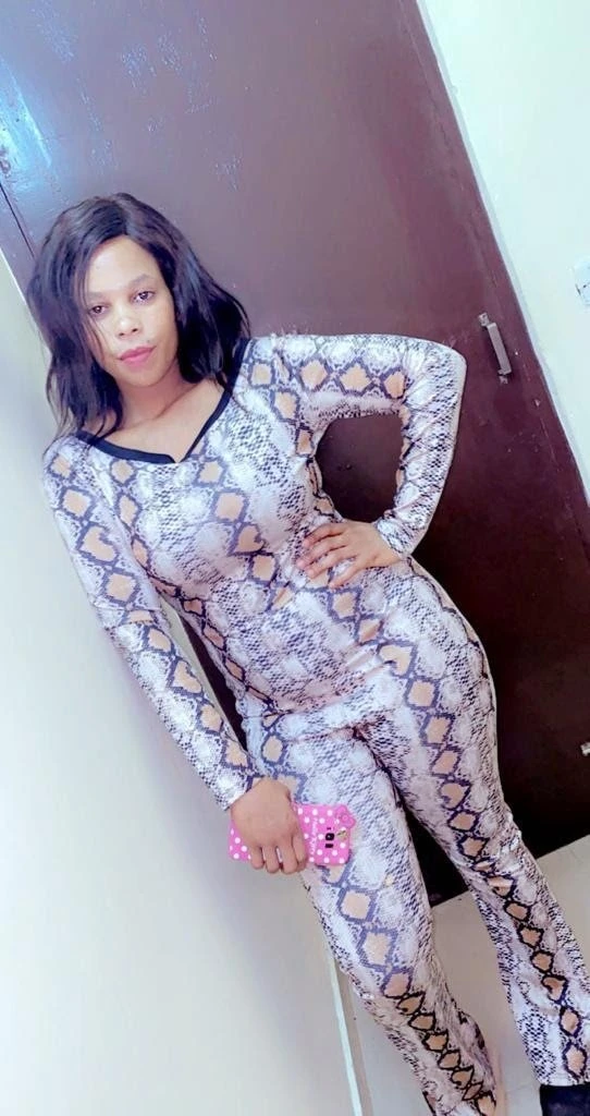 Shamia (Webcam) – Tanzanian escort in New Delhi — 1 / 8