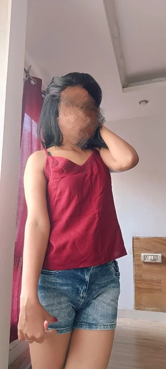 Isneha – Indian escort in New Delhi — 4 / 7