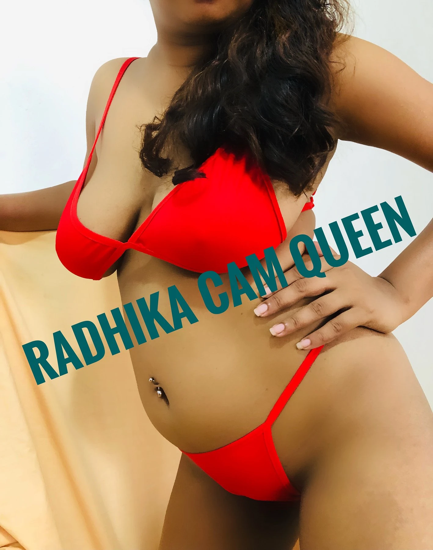 RADHIKA LIVE CAM SHOWS🫅 (SL) – Sri Lankan adult performer in Colombo — 23 / 24