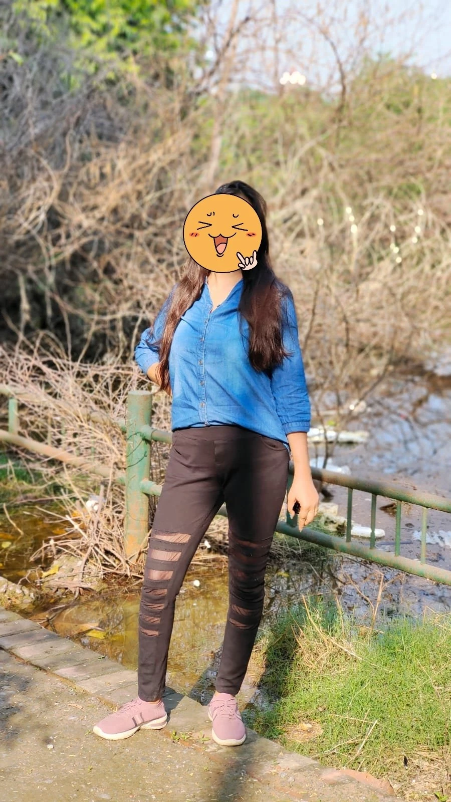 Nisha – Indian escort in New Delhi — 2 / 3