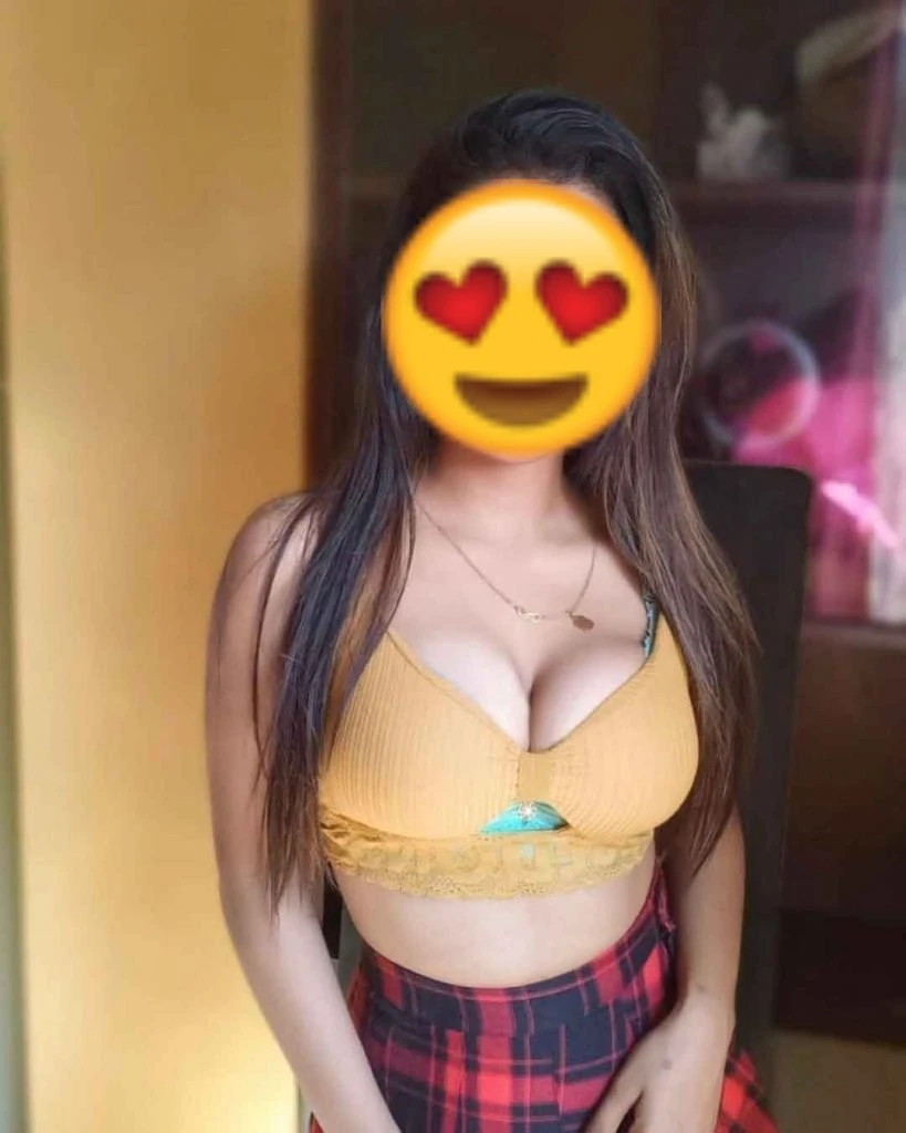 Monika Indepandents Night Club GIrls – Indian escort in Noida — 5 / 7
