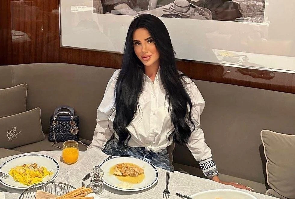 Lubove – Russian escort in Hanoi — 5 / 7