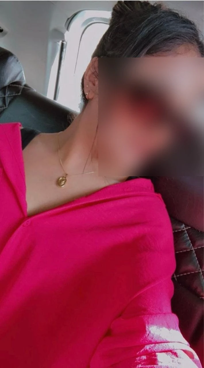 Ishika Verma – Indian escort in Noida — 4 / 5