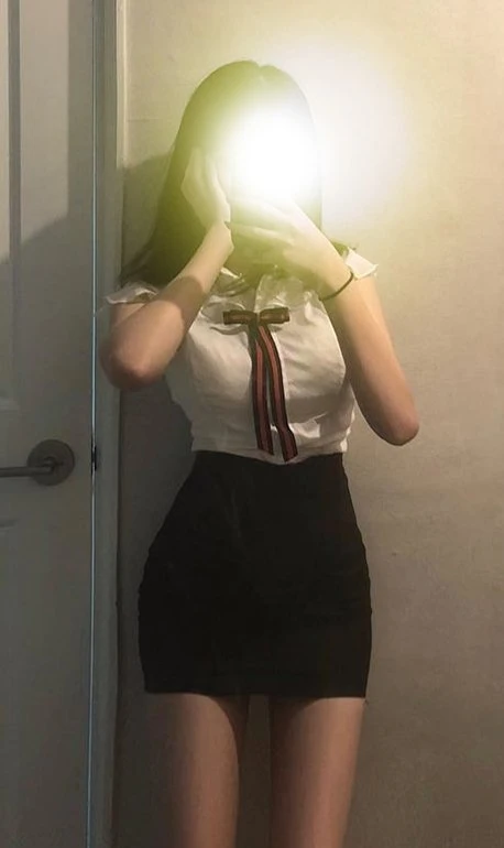 EUNJI (Independent) – South Korean escort in Seoul — 4 / 5