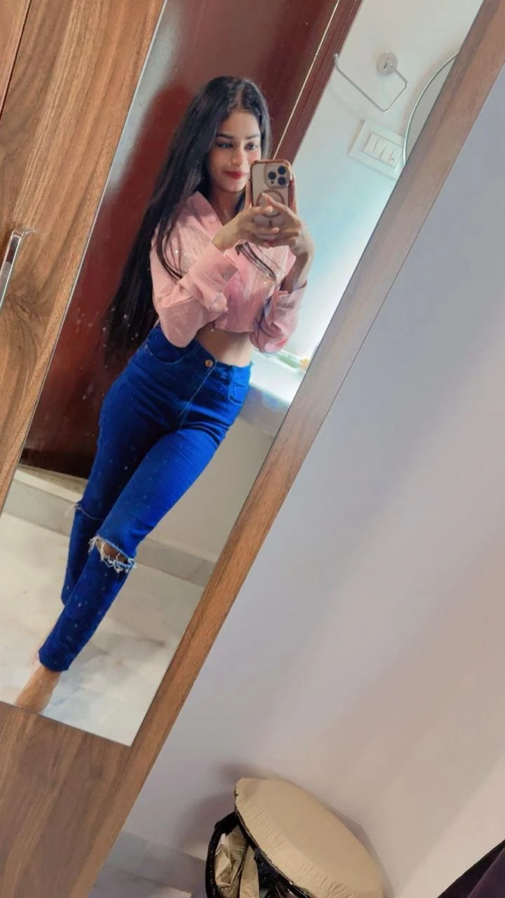 Priya Real Girl – Indian escort in Hyderabad — 2 / 4