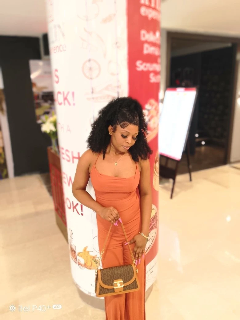 LILIAN AT MEHRAULI DELHI – Mauritian escort in New Delhi — 5 / 8