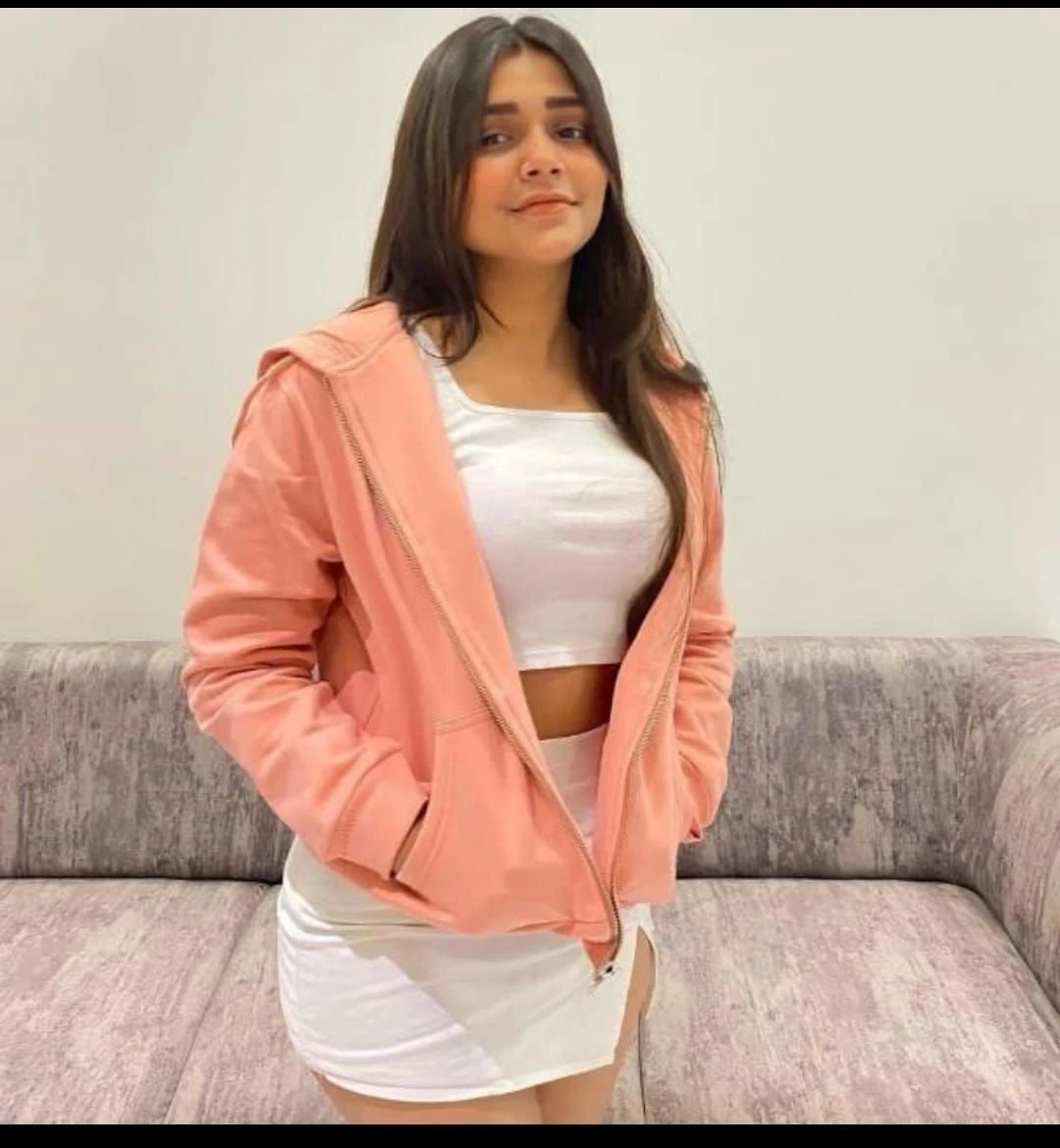 Myself Meenakshi All Area Provide Vadoda – Indian escort in Vadodara — 4 / 5