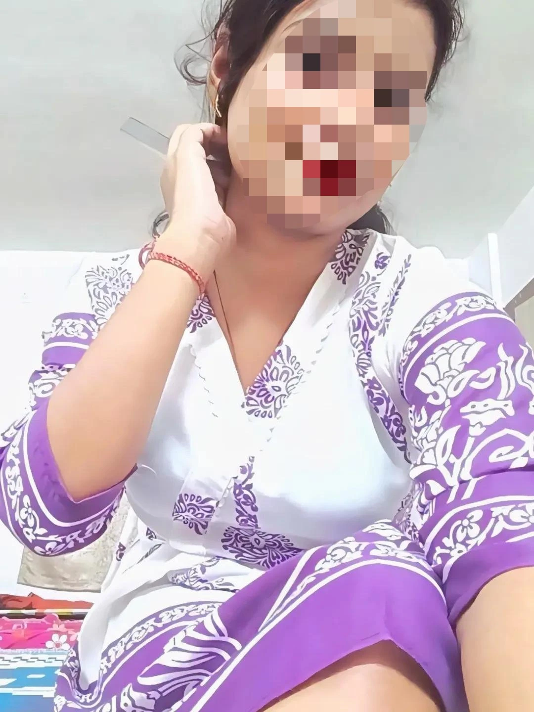 Pearl Alina – Quiet & Balanced Presence – Indian escort in Hyderabad — 2 / 4