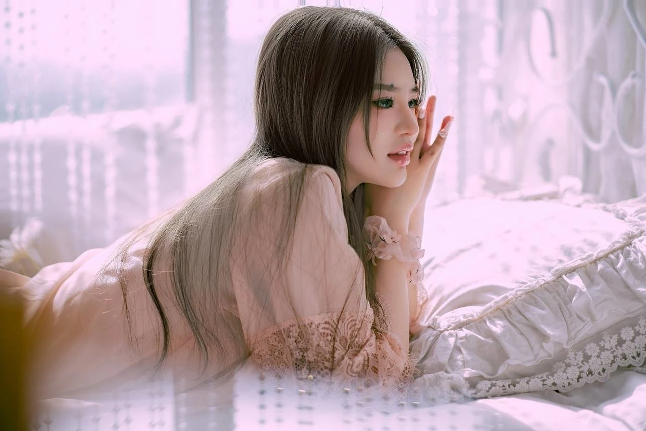 Tini – Vietnamese escort in Ho Chi Minh City — 6 / 12
