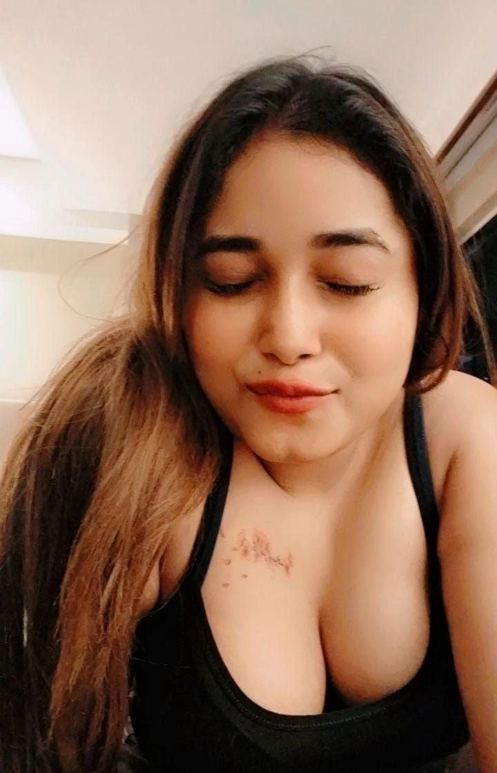 Minakshi – Indian escort in Pune — 1 / 3