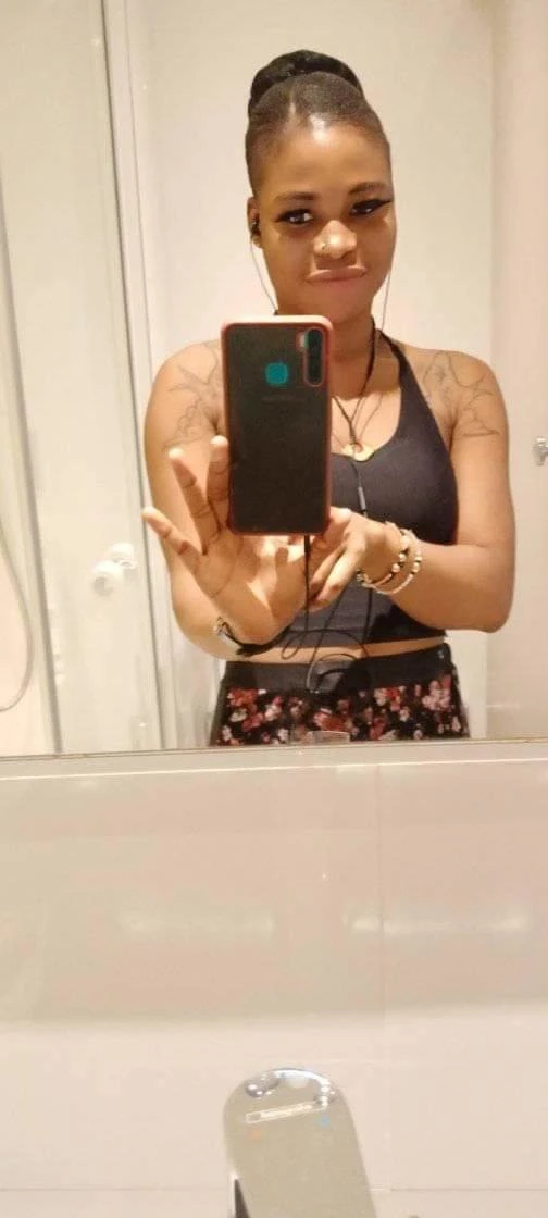 Frida – Nigerian escort in Abidjan — 3 / 6