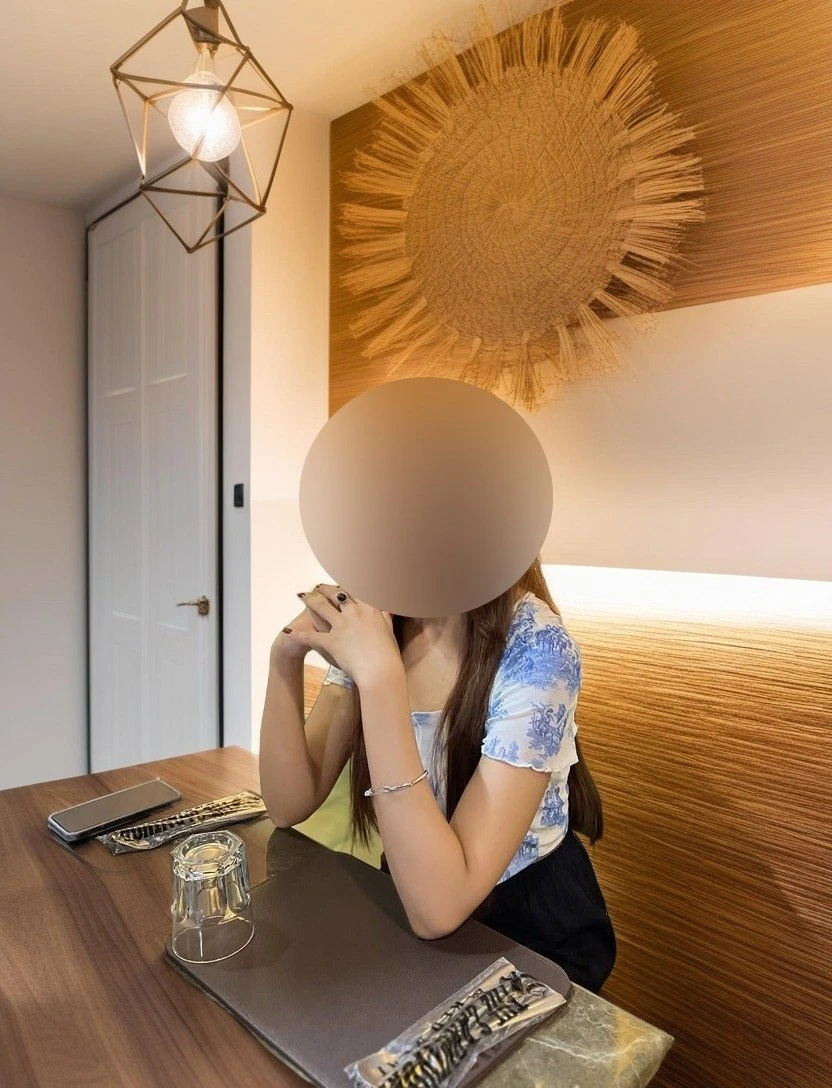 Vibhuti – Indian escort in New Delhi — 4 / 5
