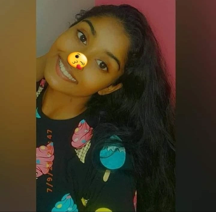 Kavi Web Cam – Sri Lankan escort in Colombo — 3 / 5