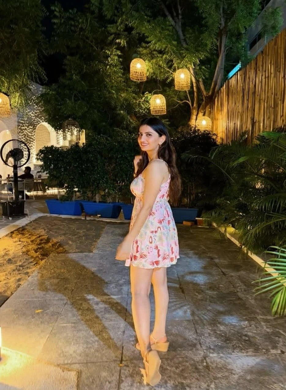 Minakshi – Indian escort in Manali — 3 / 4
