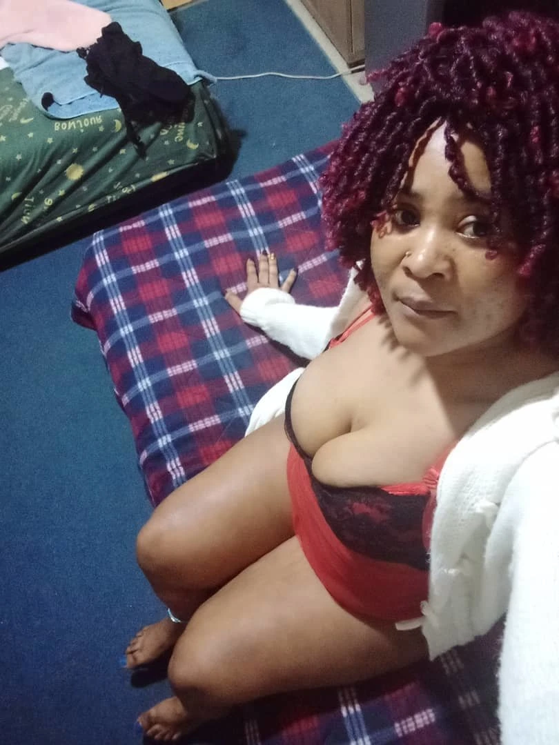Daniella – South African escort in Beirut — 2 / 3