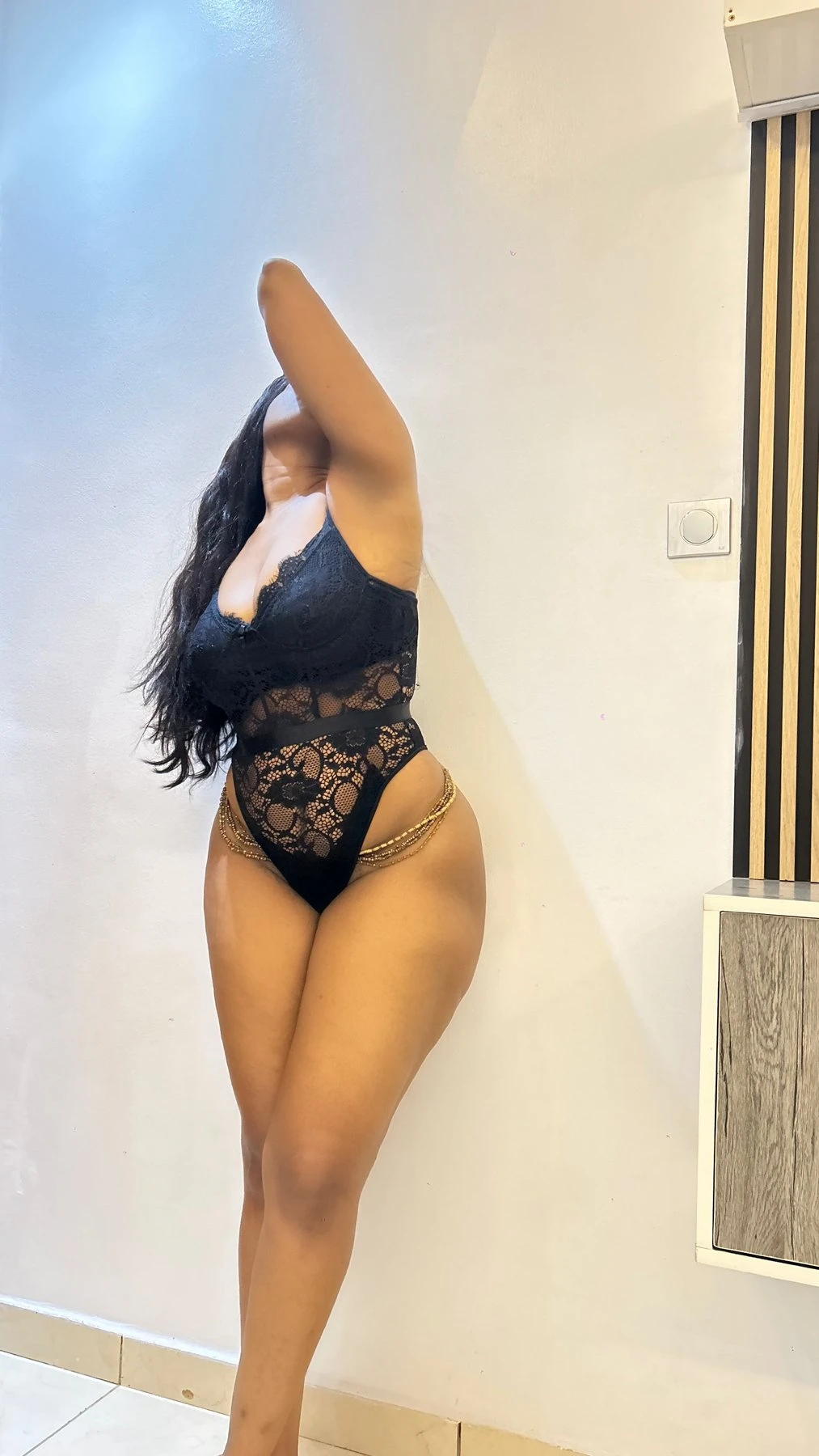 Juicy J – Malawian escort in Dakar — 2 / 3