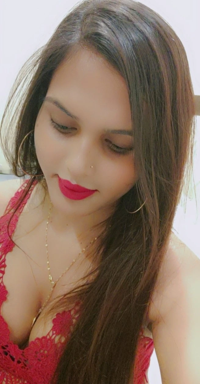 Riya – Indian escort in Mumbai — 2 / 4