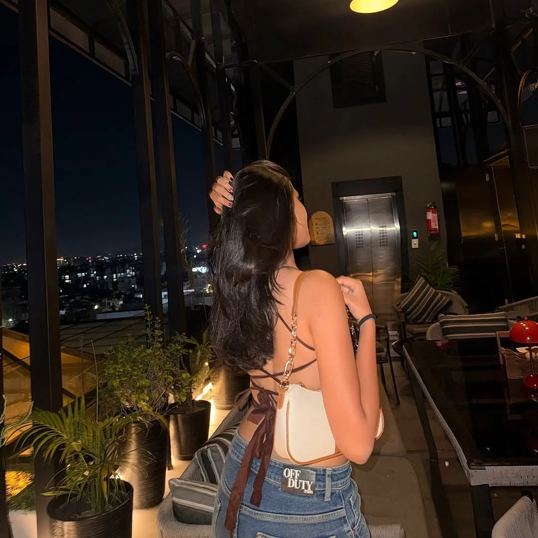Ishika – Indian escort in Manali — 3 / 4