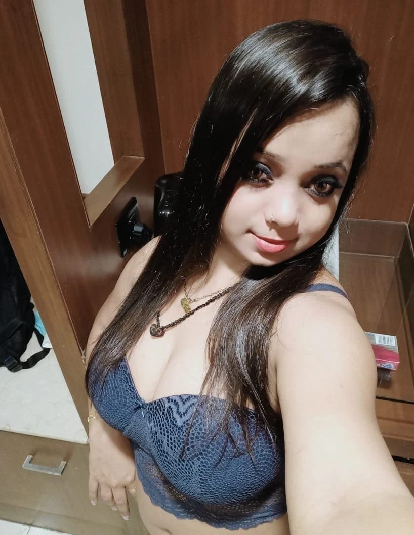 Mahima Singh – escort in New Delhi — 2 / 3