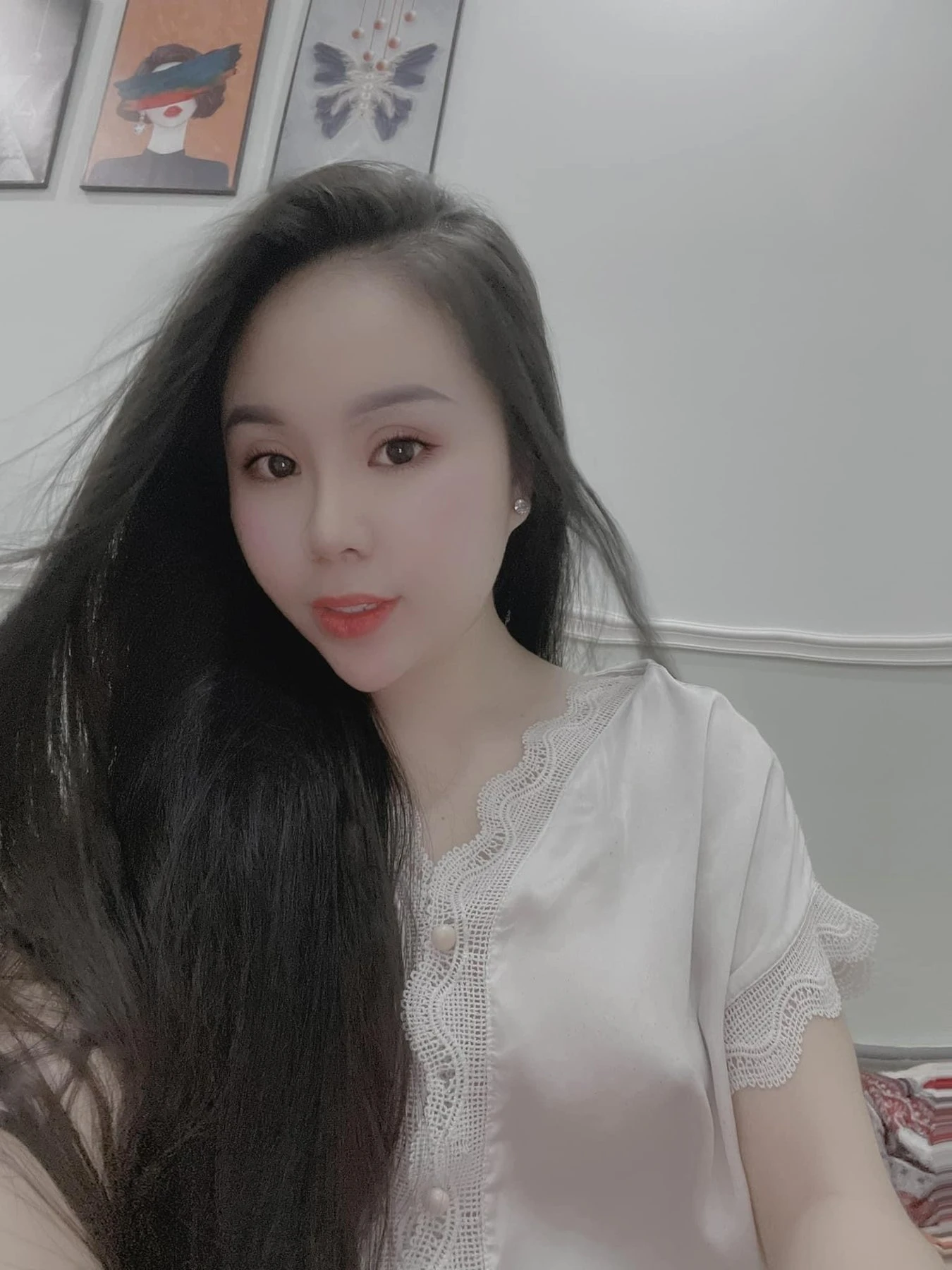Ruby District 1- Cute Sexy – Vietnamese escort in Ho Chi Minh City — 5 / 31
