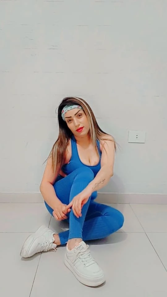 Katrin – Lebanese escort in Beirut — 16 / 17