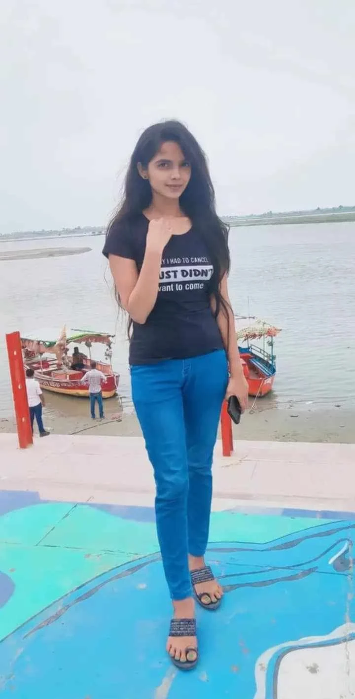 Riya Sharma – Indian escort in Jaipur — 2 / 12