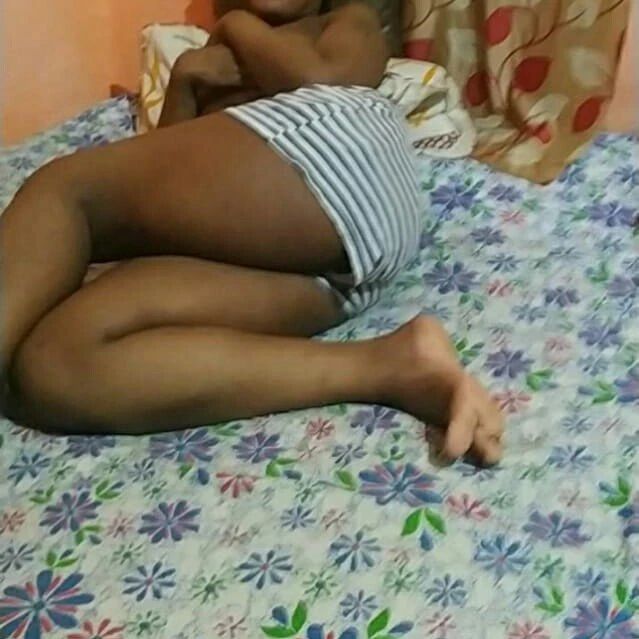 Nicky – Kenyan escort in Mumbai — 2 / 3