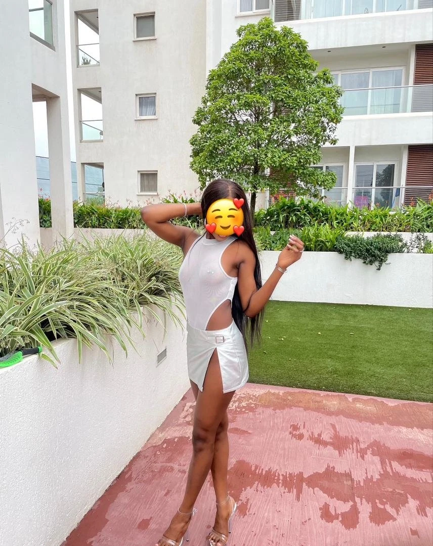 Mira – Ghanaian escort in Lomé — 2 / 4