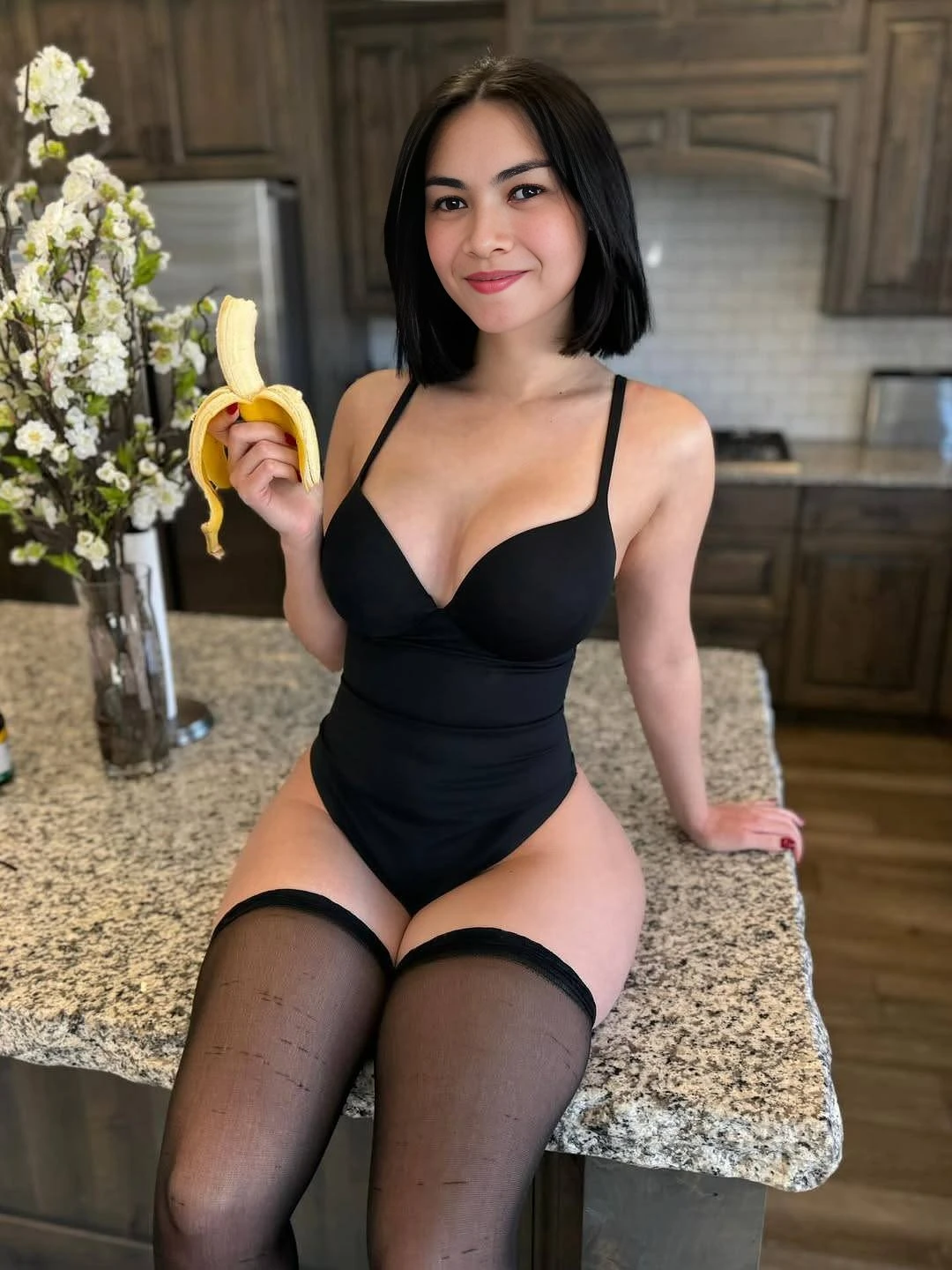 Mia – Filipino escort in Phu Quoc — 5 / 8