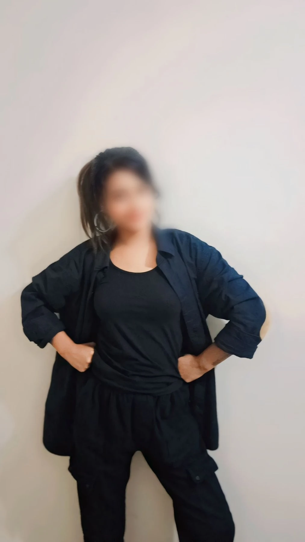 Door Step Escorts pay cash directly – Indian escort in Hyderabad — 3 / 7