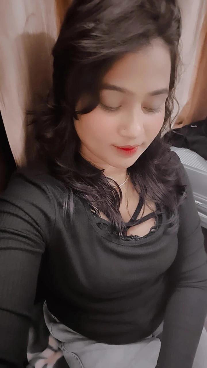 HIGH PROFILE SERVICE CASH ON DELIVERY – Indian escort in Kolkata — 3 / 5