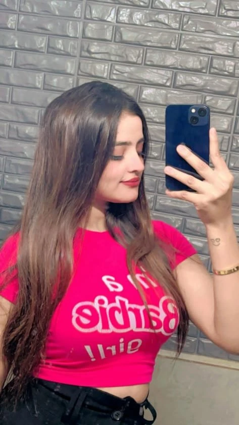 Riya Sharma – Indian escort in Pune — 2 / 6