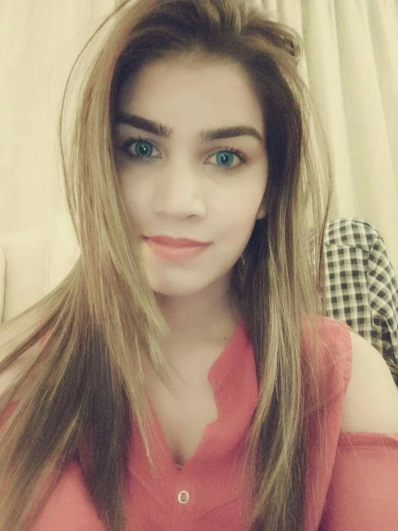 Maya Ali – Pakistani escort in Lahore — 8 / 11