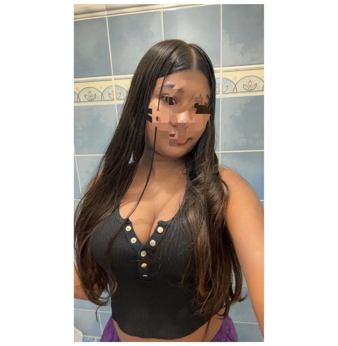Harshita – Indian escort in Thiruvananthapuram — 2 / 3