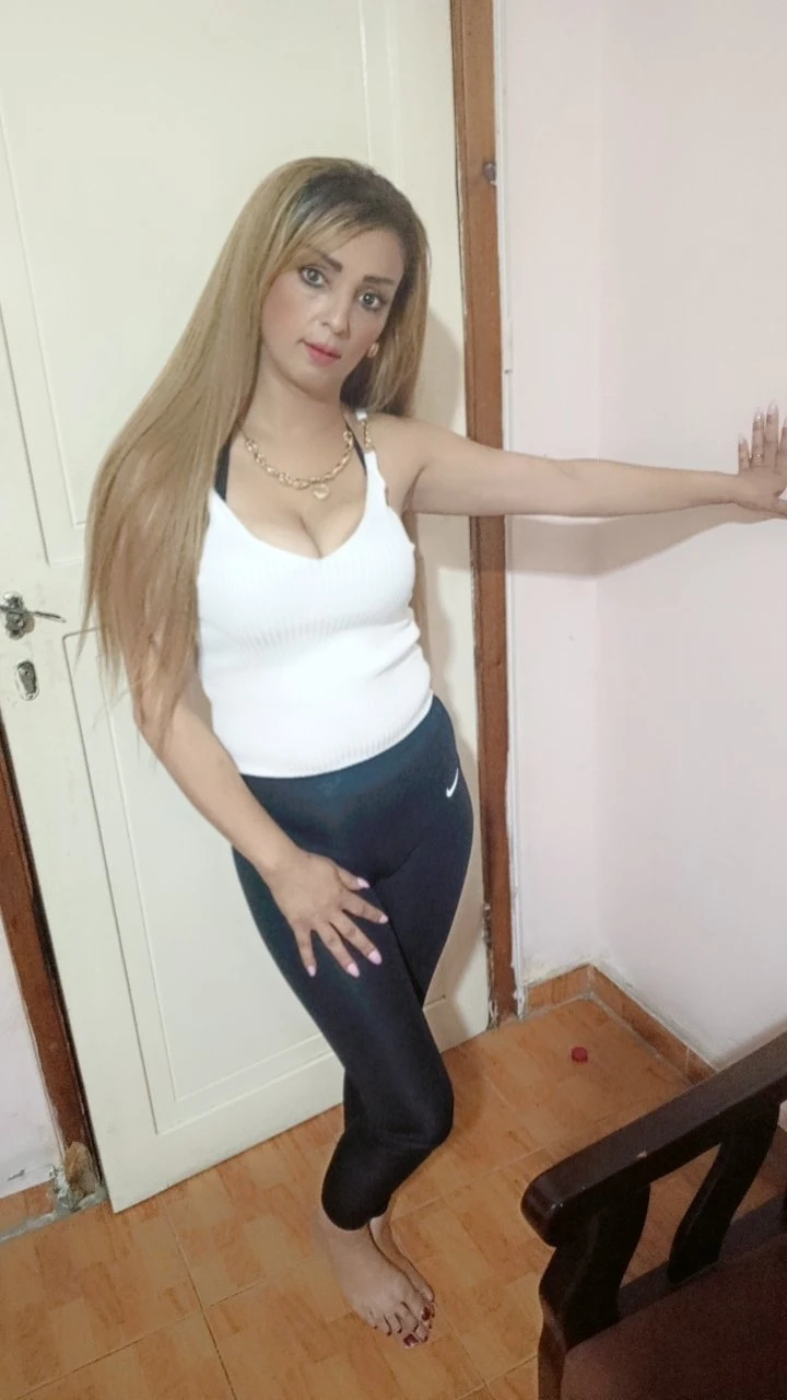 Zena – Moroccan escort in Beirut — 4 / 5