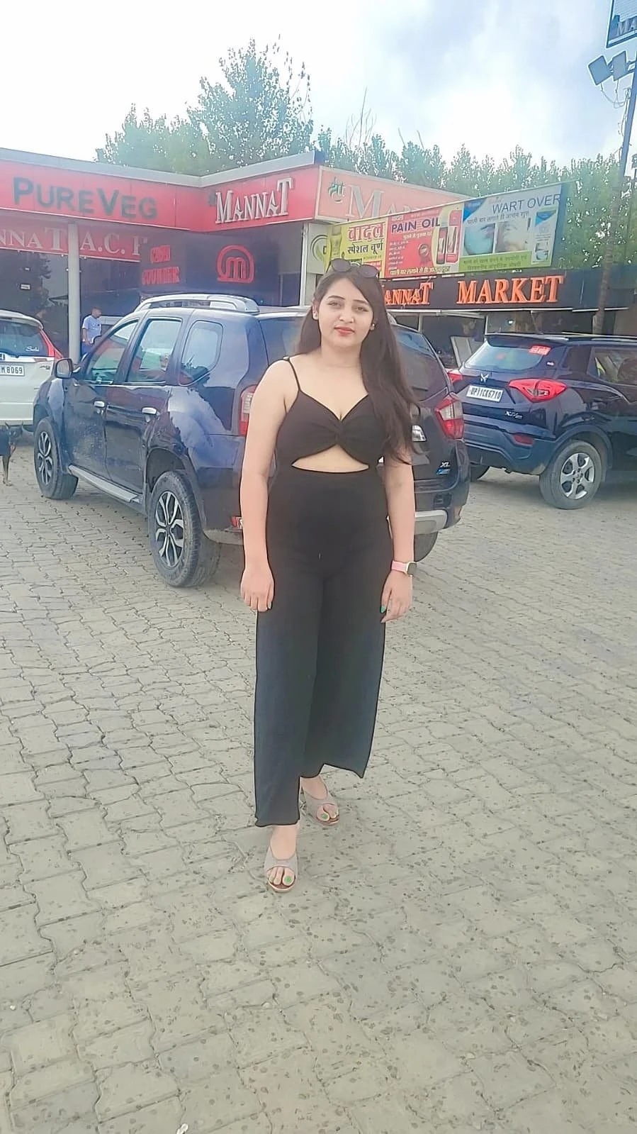 Kajal Aggarwal cash payment – Indian escort in Manali — 2 / 5