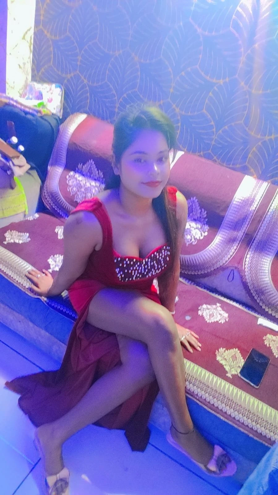 Kavya – Indian escort in Hyderabad — 2 / 4