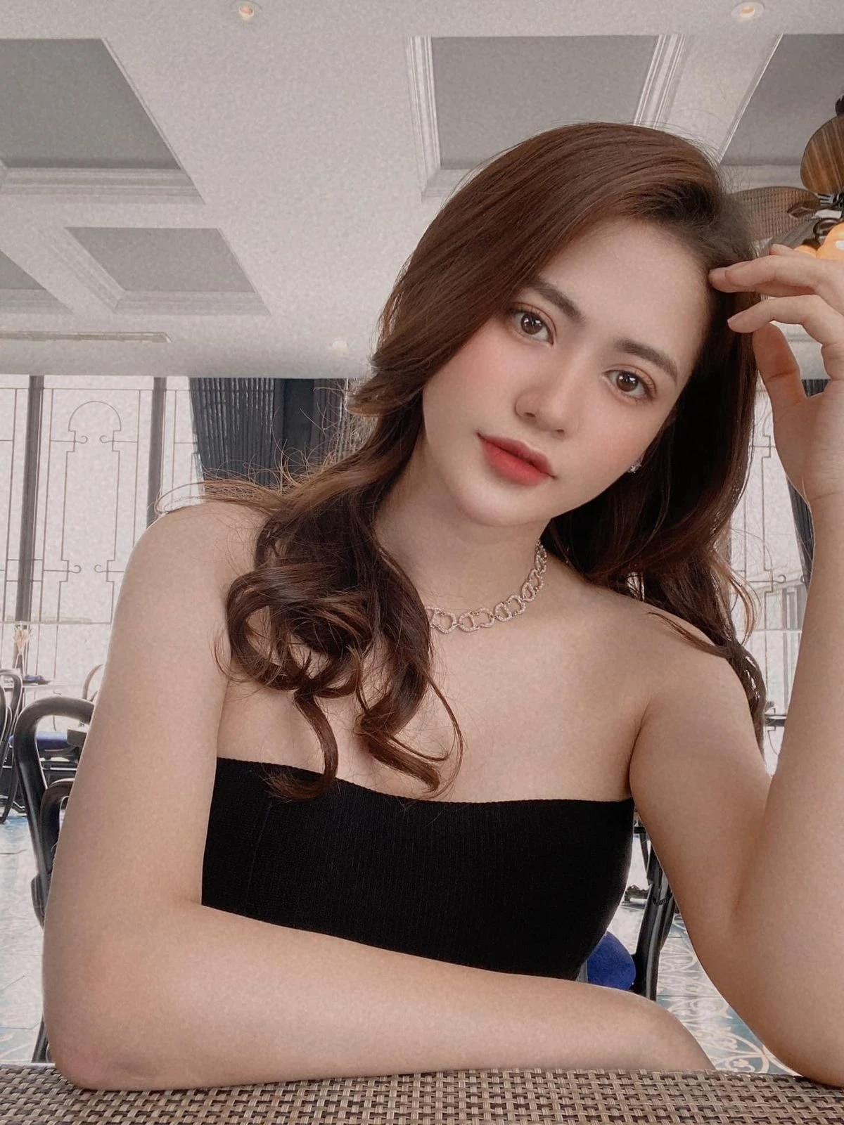 Chang – Vietnamese escort in Da Nang — 4 / 7