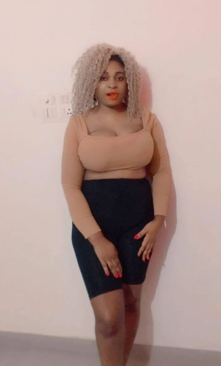 Angel – Kenyan escort in Pune — 6 / 9