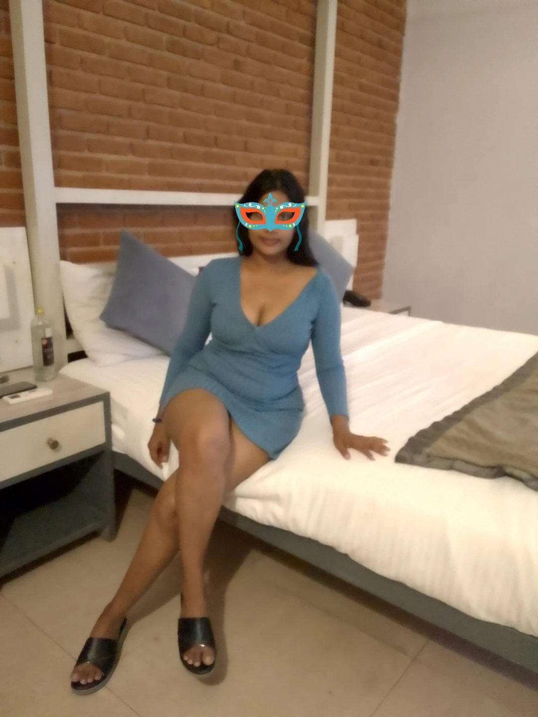 Nadi is back – Sri Lankan escort in Colombo — 10 / 25