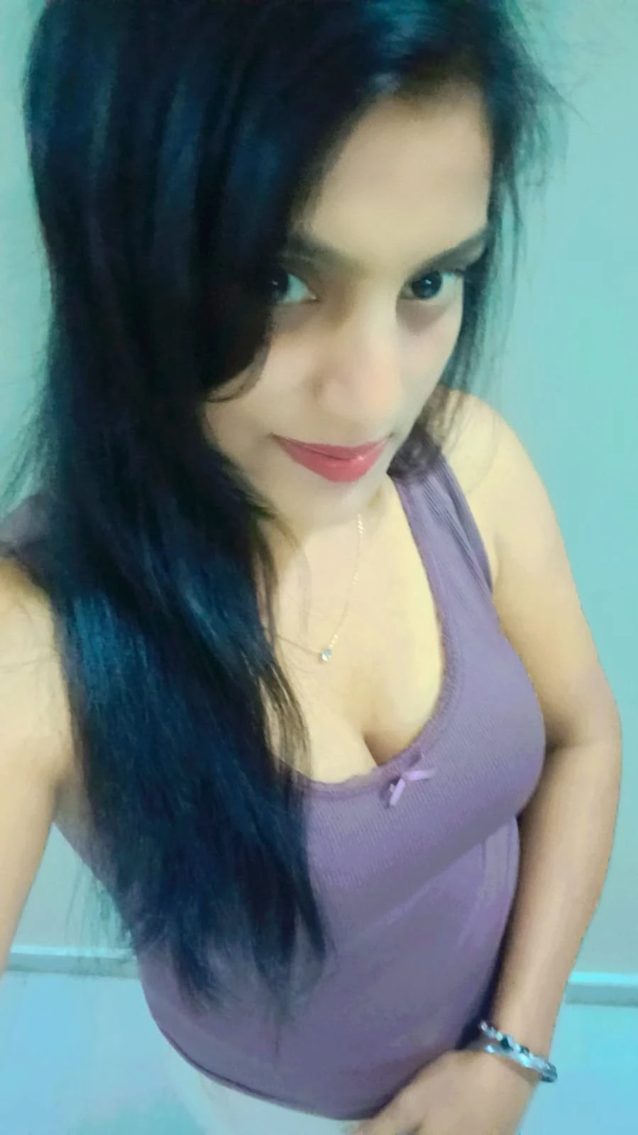 Angel Vip Service Only Hand Cash Payment – Indian escort in Kolkata — 2 / 4