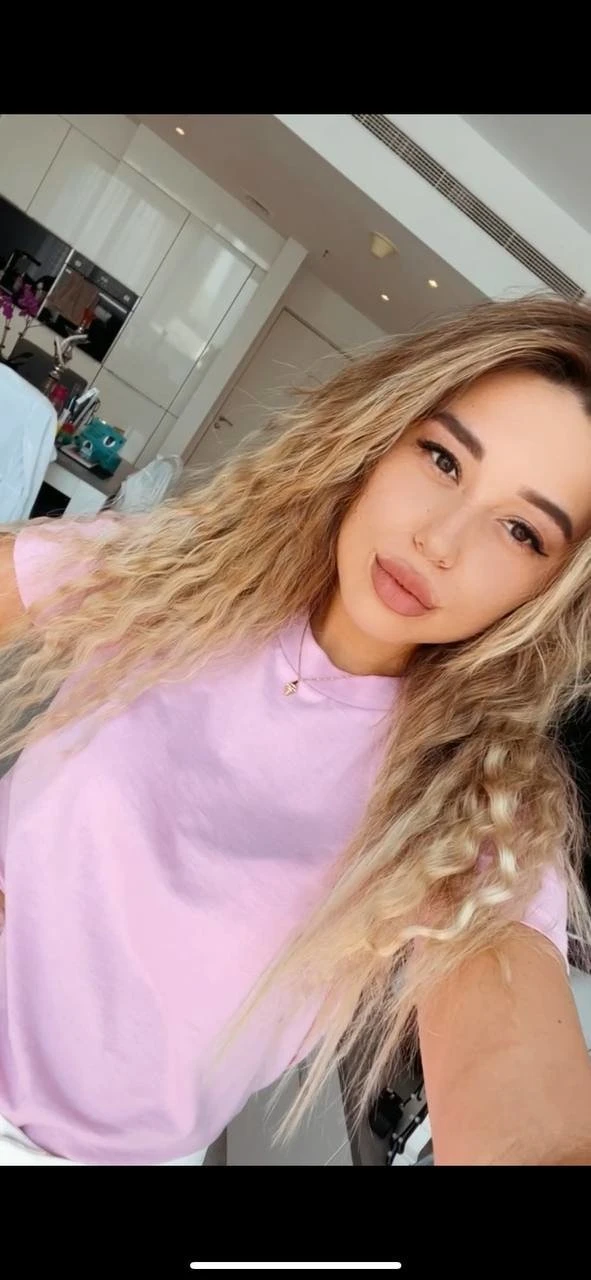 Luiza – Russian escort in Beirut — 2 / 11