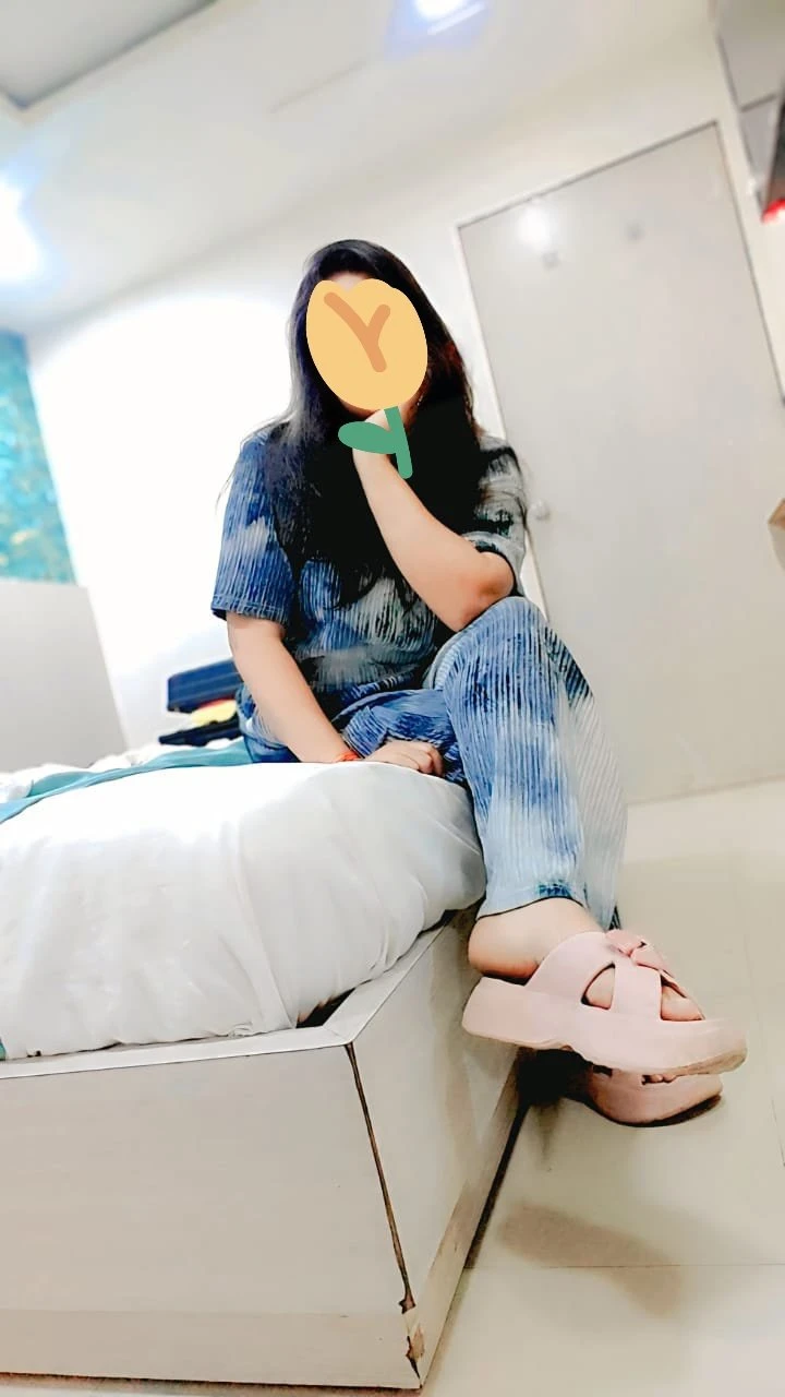Very Erotic & Graceful Genuine Escort – Indian escort in Pune — 1 / 3