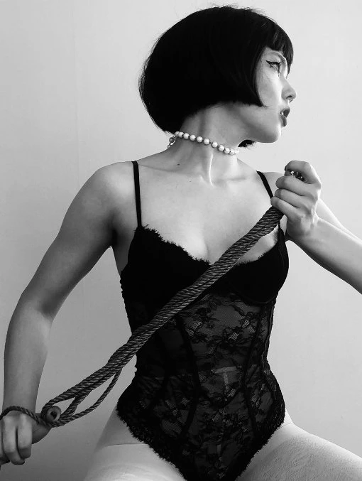 Miss Foudre Diam – Swedish dominatrix in Stockholm — 4 / 6