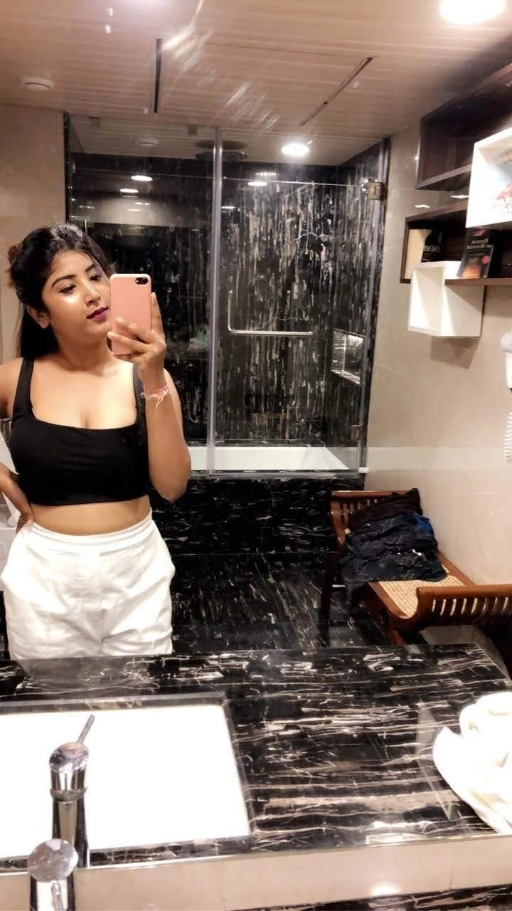 Ruchika High Profile – Indian escort in New Delhi — 11 / 13