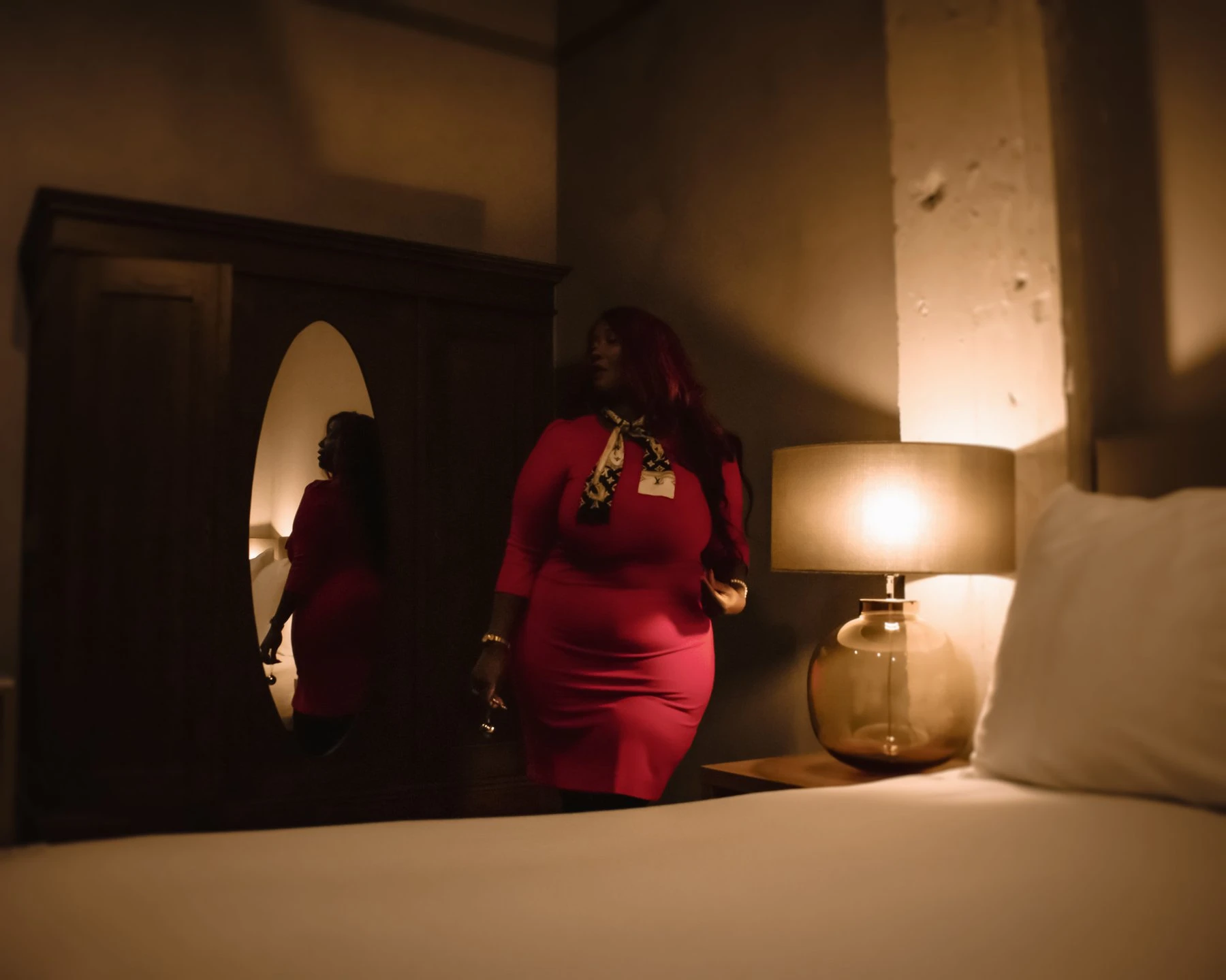 Madame Caramel – dominatrix in Jersey — 9 / 16