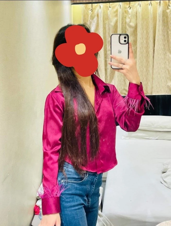 Shruti Khanna, Call-Girls (Place Avail) – Indian escort in New Delhi — 3 / 7